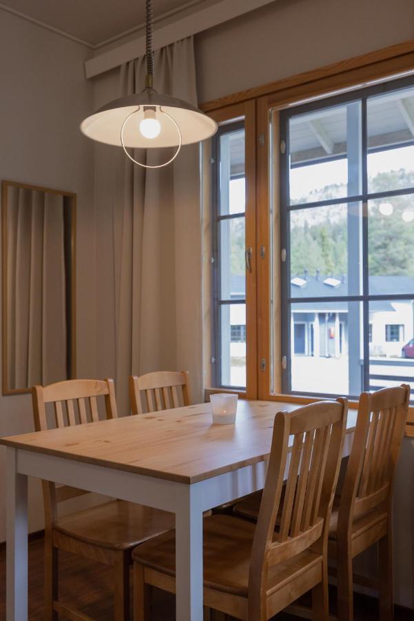 Sallainen Cottages Extérieur photo